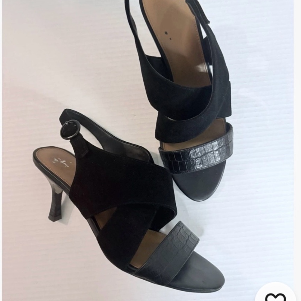 Donald Plummer Women's Size 10 Black Suede and Croc Embossed Heels